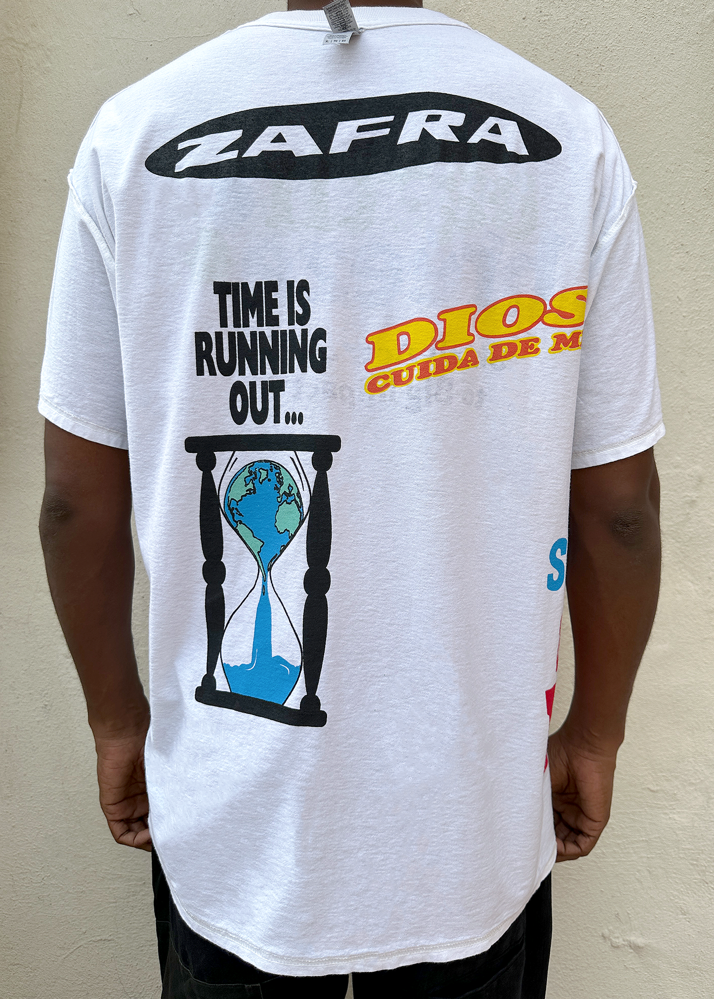 REMIX GRAPHIC TEE